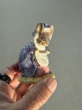 Beatrix Potter. Lady mouse made a curtsy